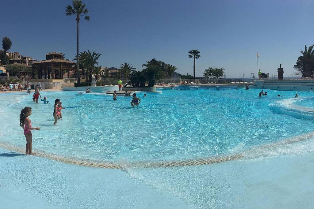 Dans Un Cadre D'Exception, Vue Mer Panoramique A Agay Cote D'Azur, Village Vacances Cap Esterel, T2 Avec Jardin, Golf, Climatisation, Wifi, 5 Piscines Saint-Raphael (Var) Exterior foto