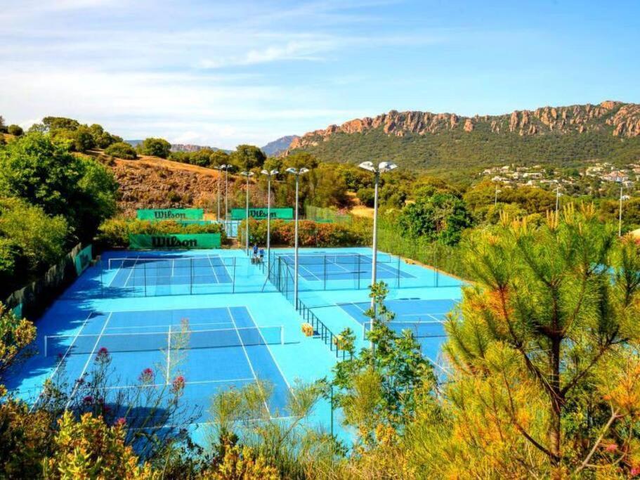 Dans Un Cadre D'Exception, Vue Mer Panoramique A Agay Cote D'Azur, Village Vacances Cap Esterel, T2 Avec Jardin, Golf, Climatisation, Wifi, 5 Piscines Saint-Raphael (Var) Exterior foto