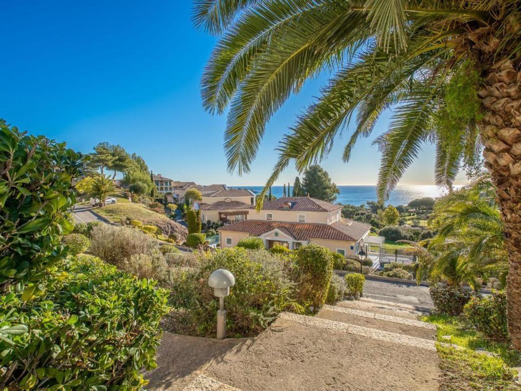 Dans Un Cadre D'Exception, Vue Mer Panoramique A Agay Cote D'Azur, Village Vacances Cap Esterel, T2 Avec Jardin, Golf, Climatisation, Wifi, 5 Piscines Saint-Raphael (Var) Exterior foto